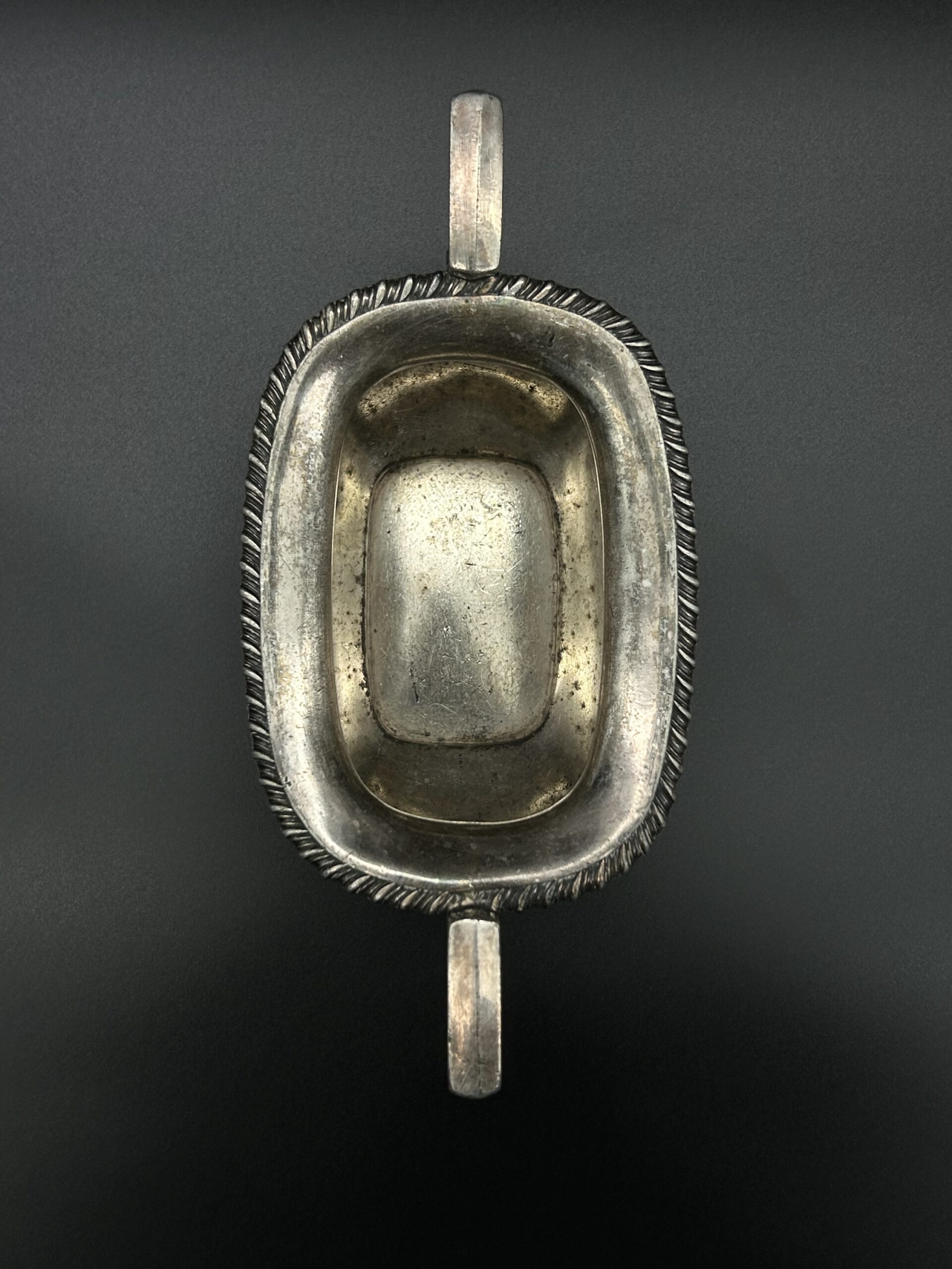 Cukiernica srebrzona z uchwytami - obrazek 2