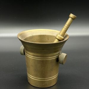 Moździerz mosiężny z tłuczkiem