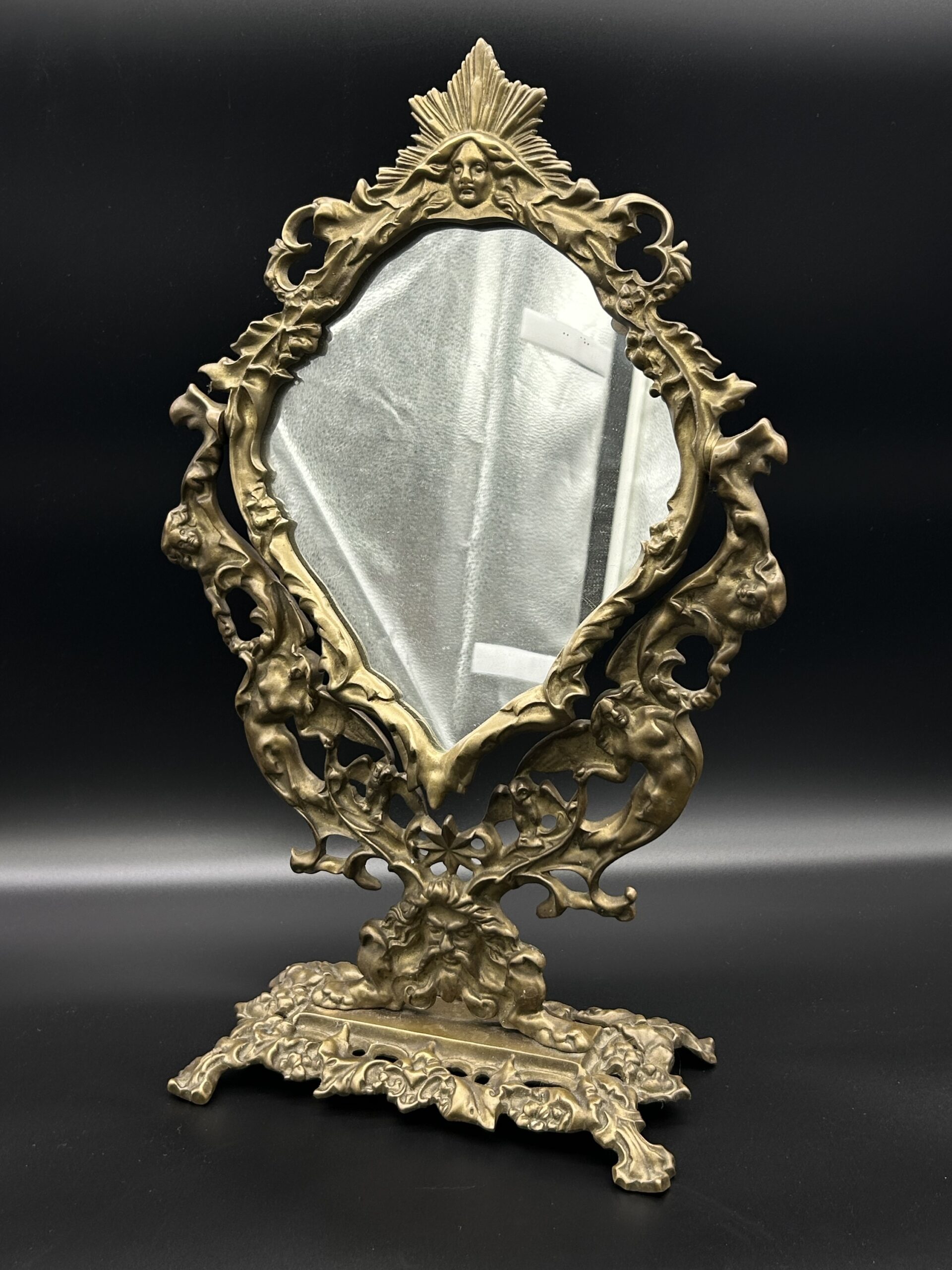 Lustro dekoracyjne mosiężne secesyjne