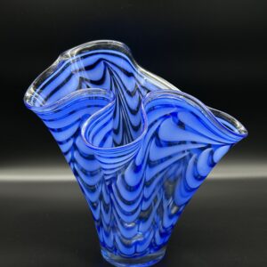 Wazon szklany niebiesko-biały