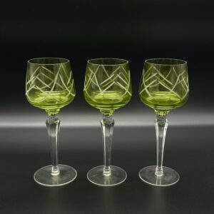 Kieliszki zielone szklane