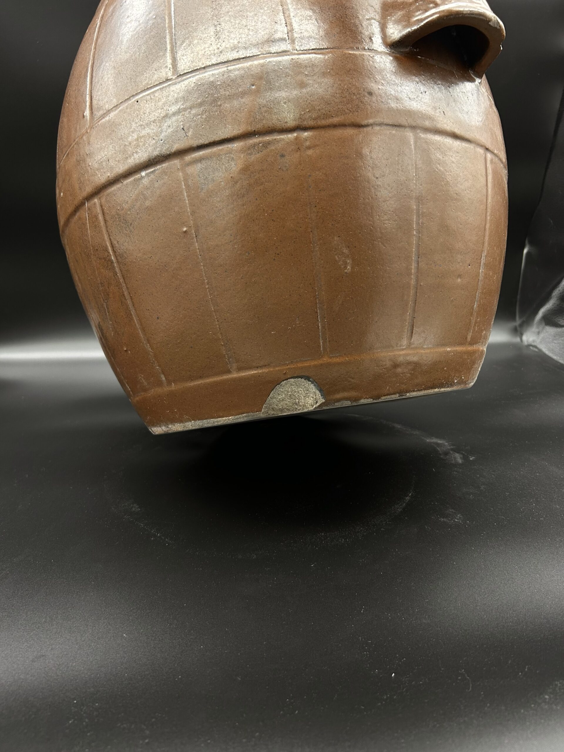 Gliniany garnek beczułka - obrazek 3