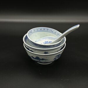 Zestaw miseczek porcelanowych