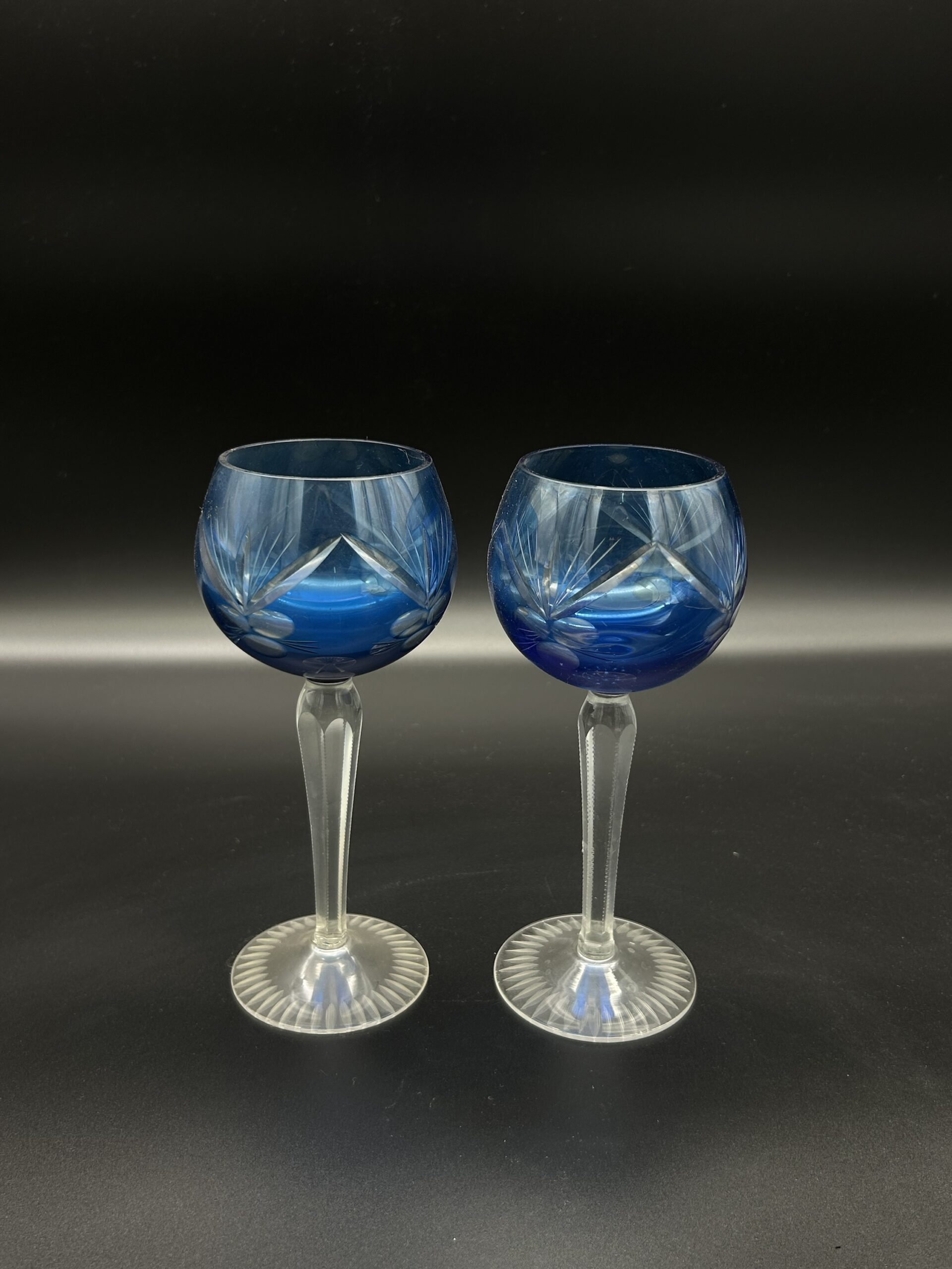 Zestaw kieliszków niebieskich