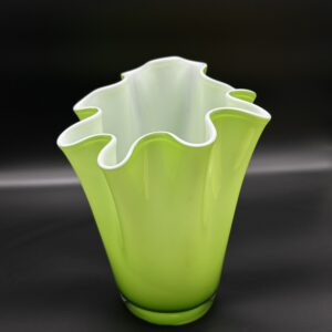 Wazon szklany w kolorze limonkowym