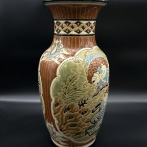 Wazon ceramiczny z motywem orientalnym