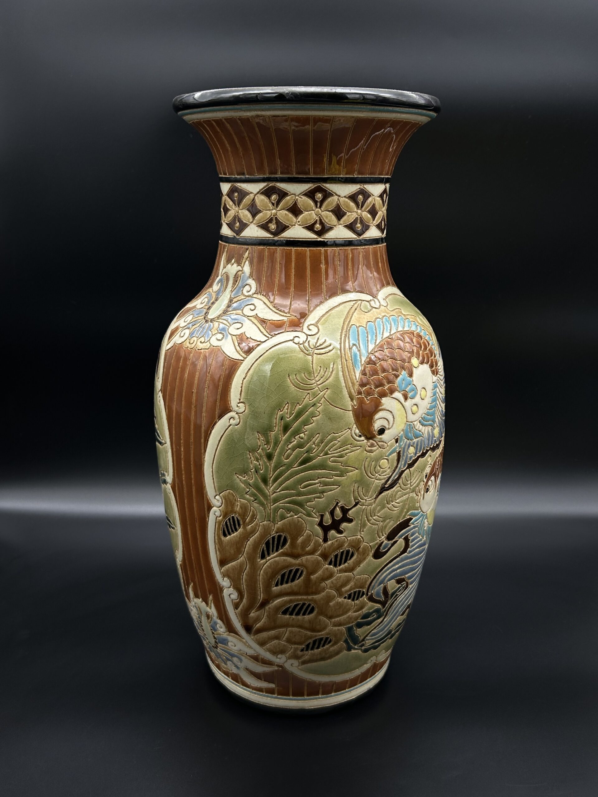 Wazon ceramiczny z motywem orientalnym